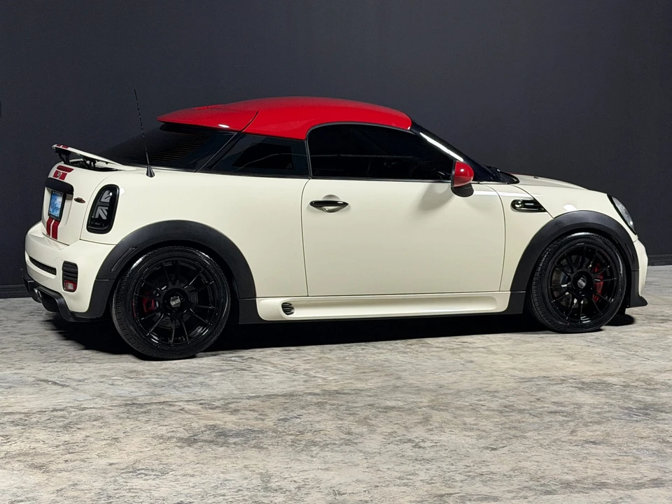 2013 Mini Coupe & Roadster - Image 17 of 31
