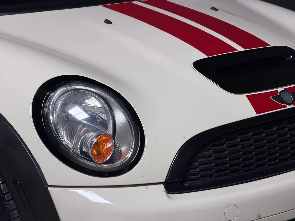 2013 Mini Coupe & Roadster - Image 30 of 31