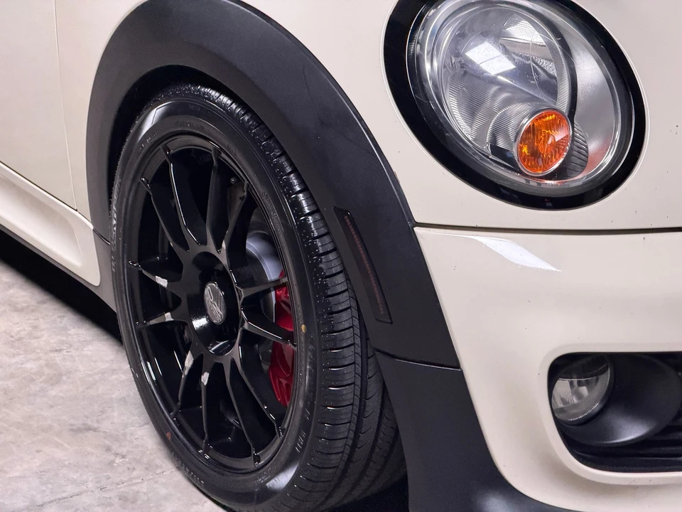 2013 Mini Coupe & Roadster - Image 26 of 31