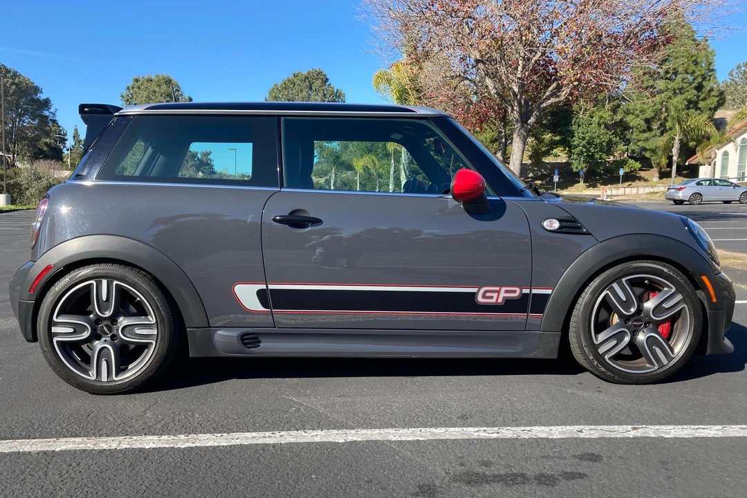 2013 Mini Mini John Cooper Works 2nd Gen - Image 4 of 31