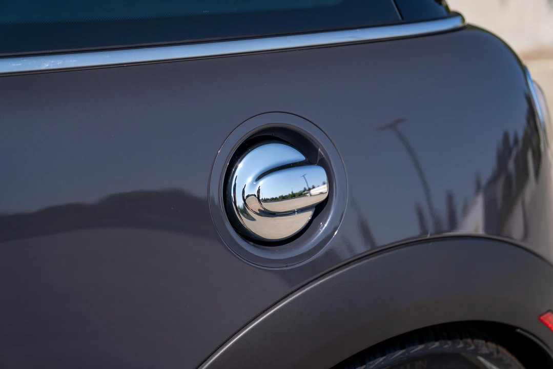 2013 Mini Mini John Cooper Works 2nd Gen - Image 26 of 31