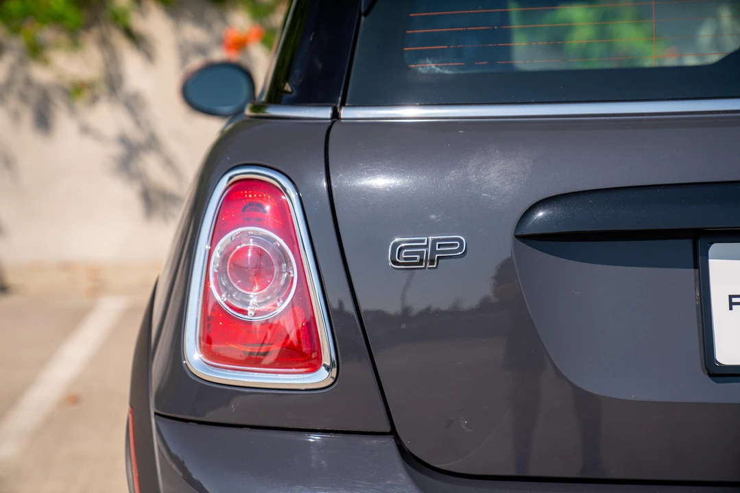 2013 Mini Mini John Cooper Works 2nd Gen - Image 27 of 31