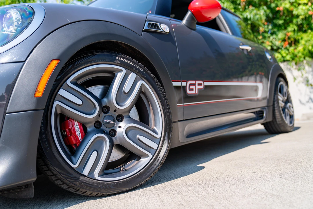 2013 Mini Mini John Cooper Works 2nd Gen - Image 16 of 31