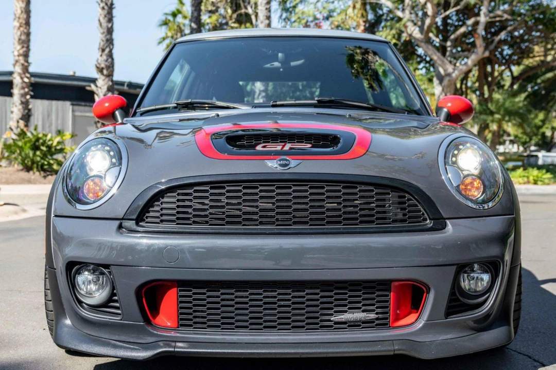 2013 Mini Mini John Cooper Works 2nd Gen - Image 2 of 31