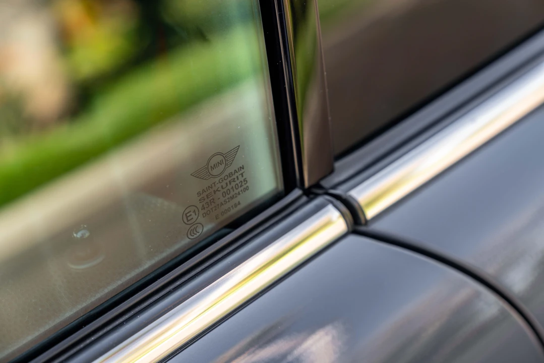 2013 Mini Mini John Cooper Works 2nd Gen - Image 23 of 31