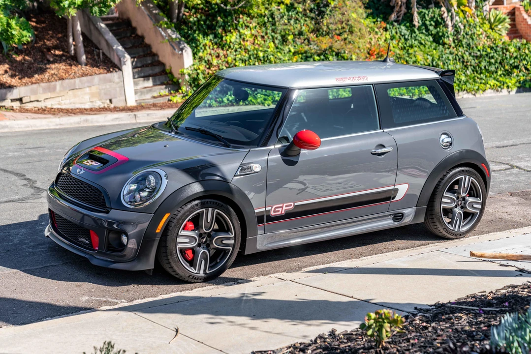 2013 Mini Mini John Cooper Works 2nd Gen - Image 9 of 31