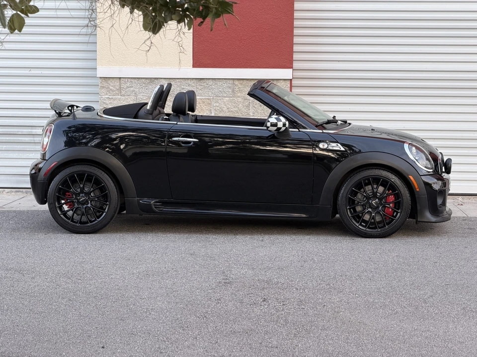 2013 Mini Coupe & Roadster - Image 15 of 31