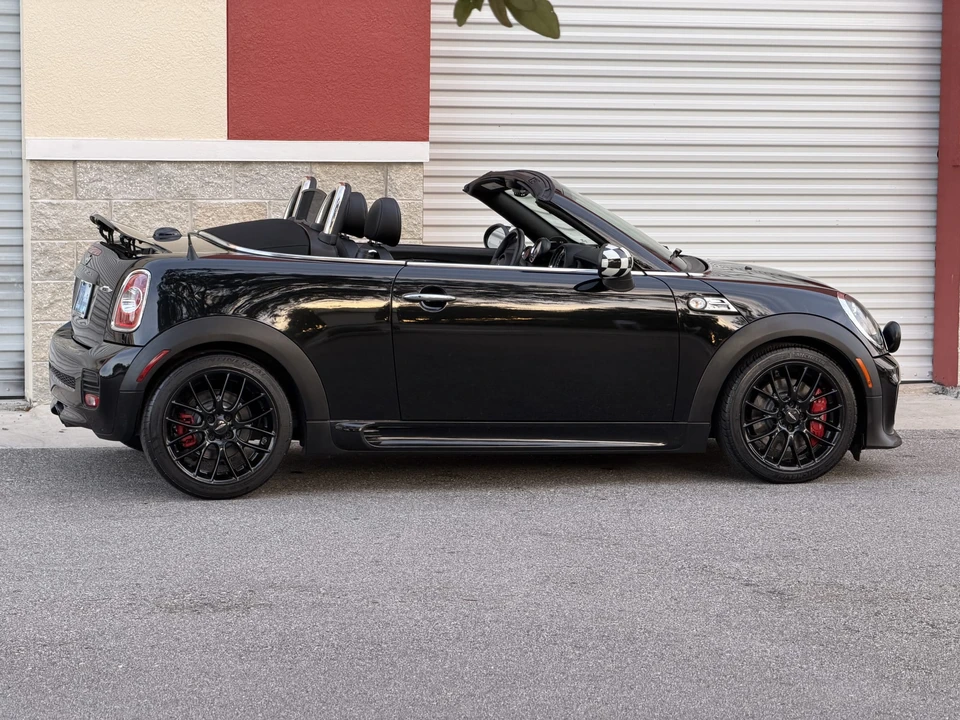 2013 Mini Coupe & Roadster - Image 14 of 31