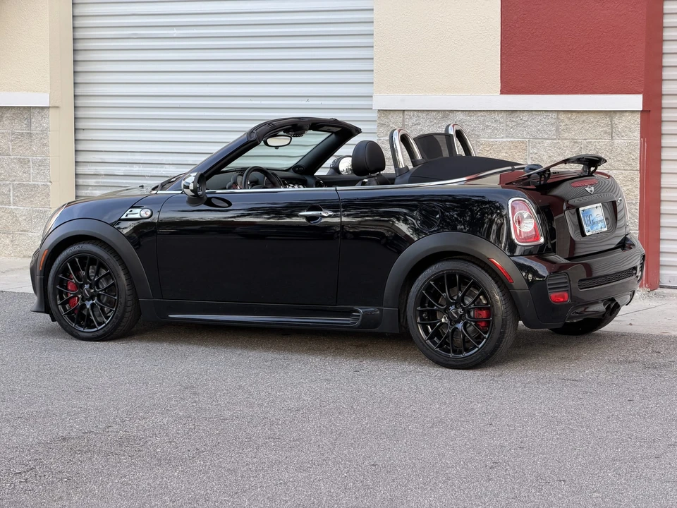 2013 Mini Coupe & Roadster - Image 7 of 31