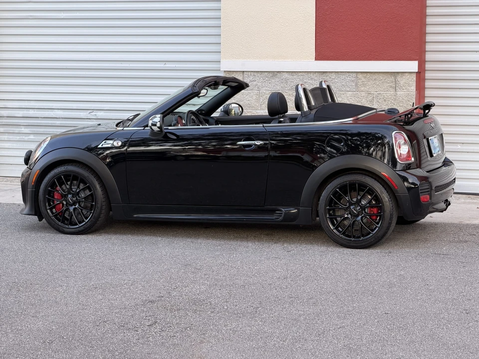 2013 Mini Coupe & Roadster - Image 6 of 31