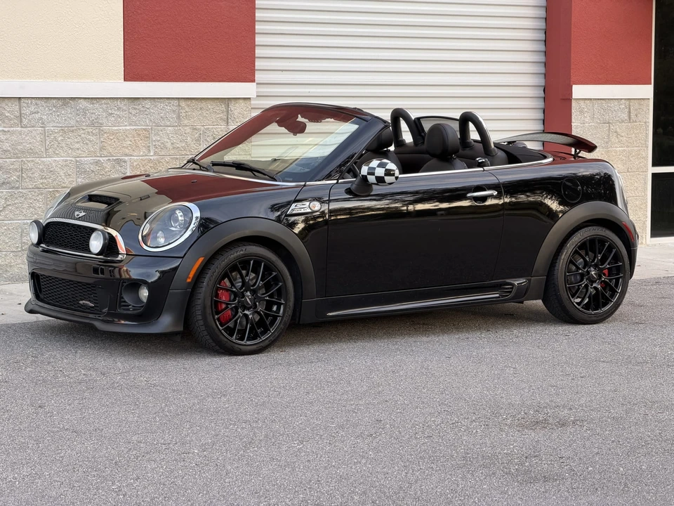2013 Mini Coupe & Roadster - Image 3 of 31