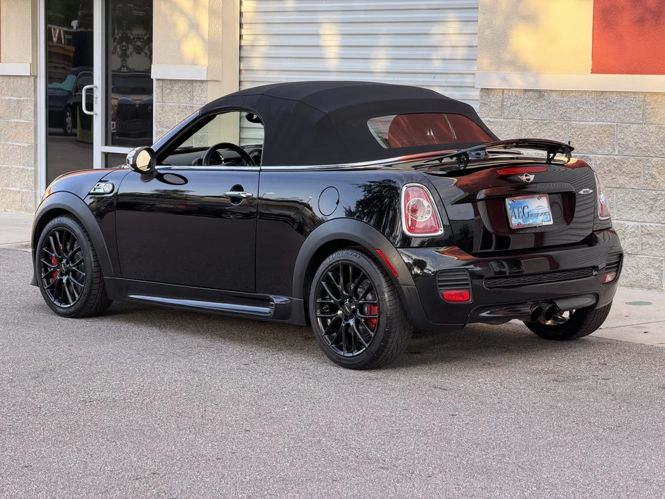 2013 Mini Coupe & Roadster - Image 23 of 31