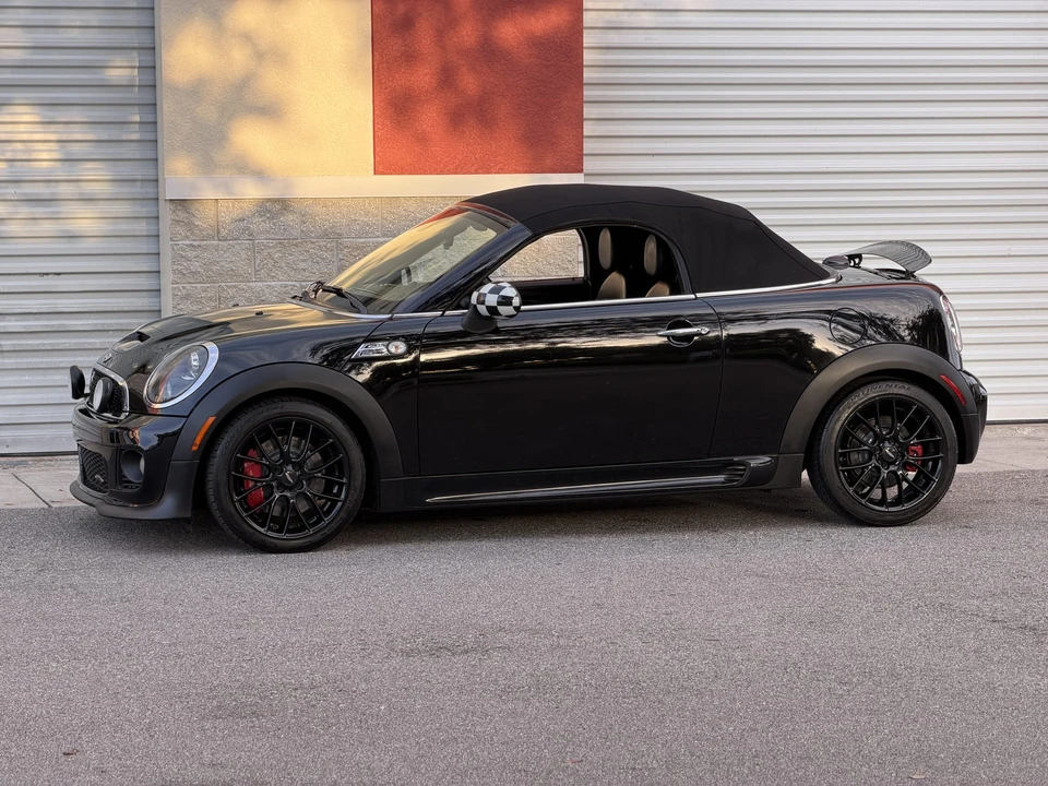 2013 Mini Coupe & Roadster - Image 18 of 31