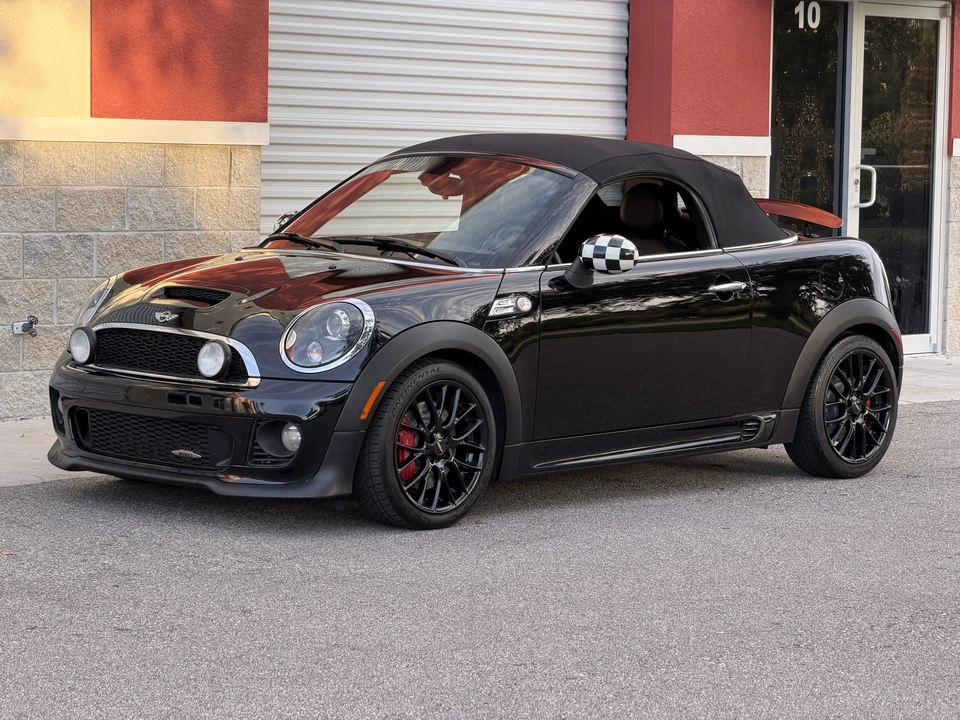 2013 Mini Coupe & Roadster - Image 16 of 31