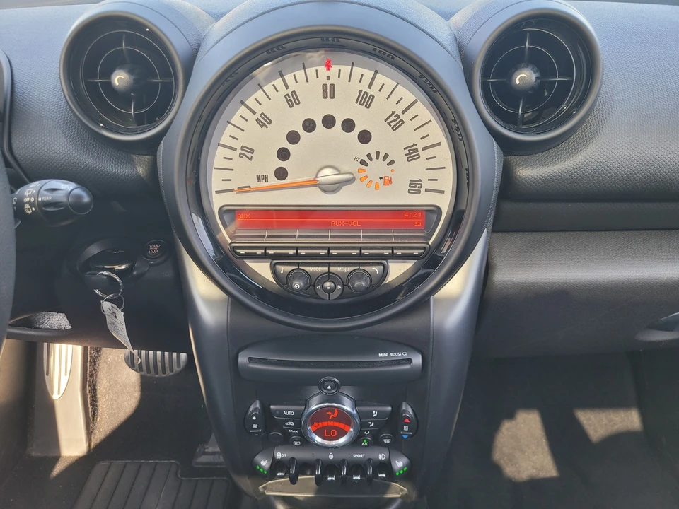2013 Mini Paceman - Image 28 of 31