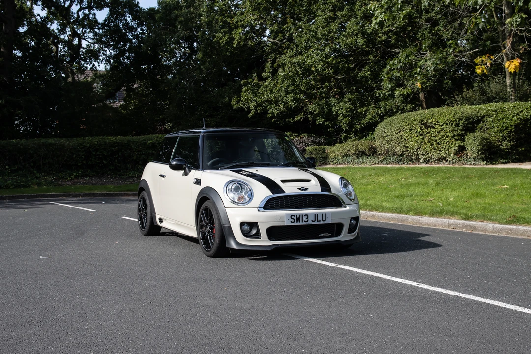 2013 Mini Mini John Cooper Works 2nd Gen - Image 18 of 31