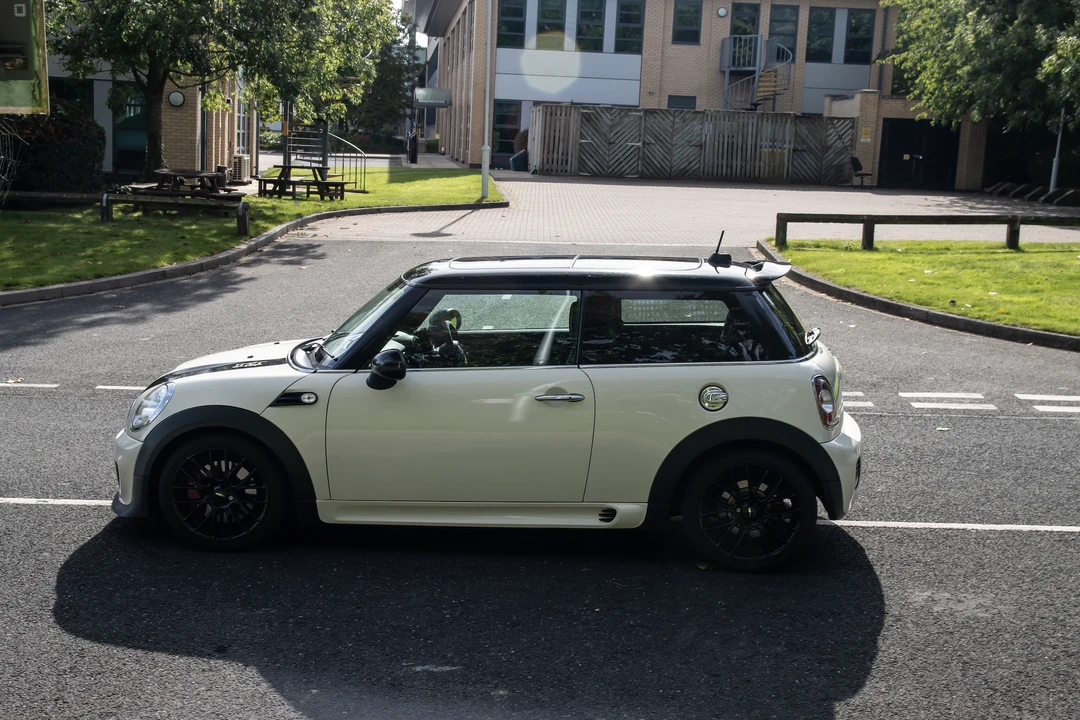 2013 Mini Mini John Cooper Works 2nd Gen - Image 13 of 31