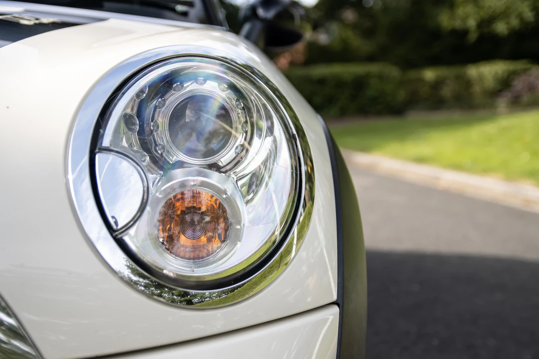 2013 Mini Mini John Cooper Works 2nd Gen - Image 26 of 31