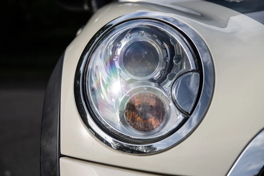 2013 Mini Mini John Cooper Works 2nd Gen - Image 25 of 31