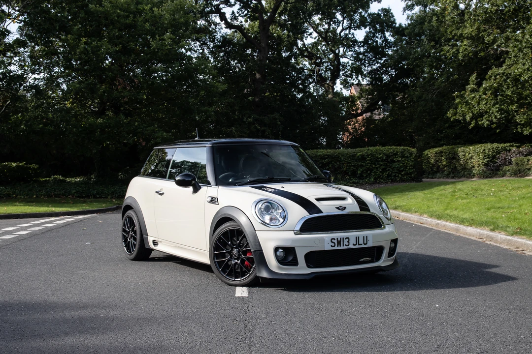 2013 Mini Mini John Cooper Works 2nd Gen - Image 17 of 31