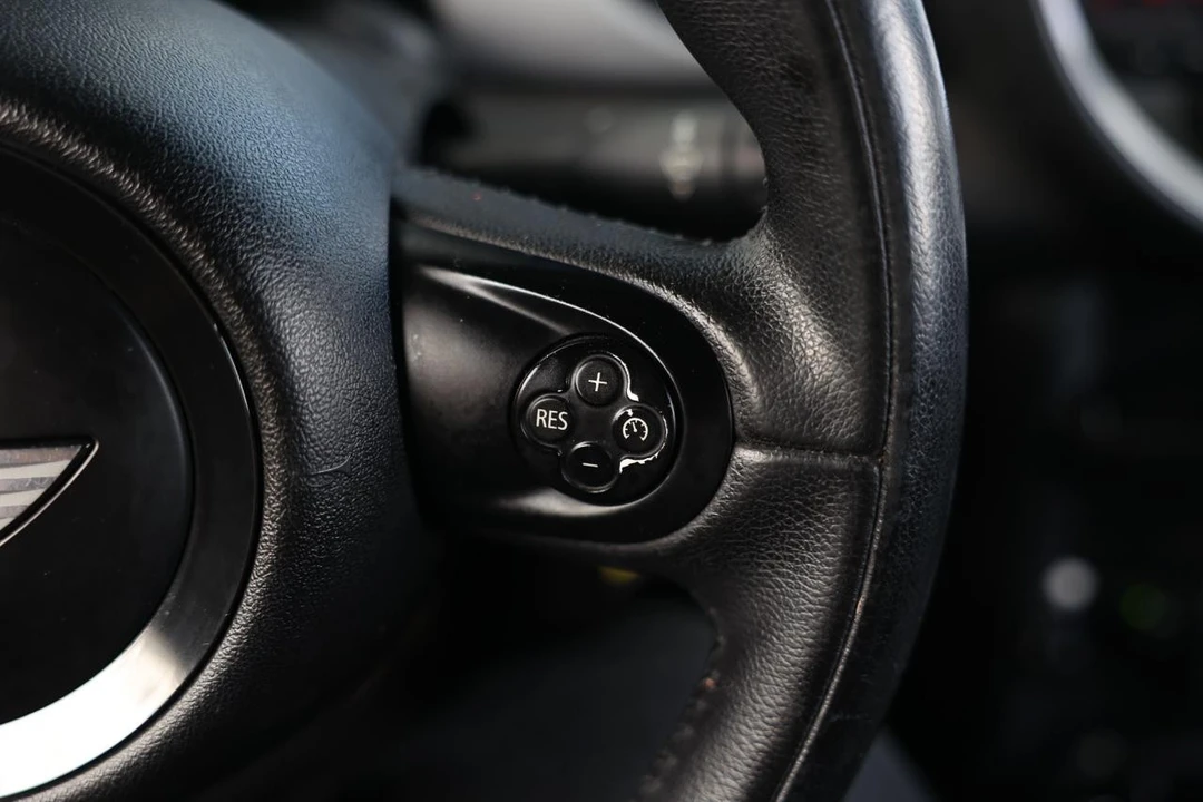 2013 Mini Coupe & Roadster - Image 21 of 21