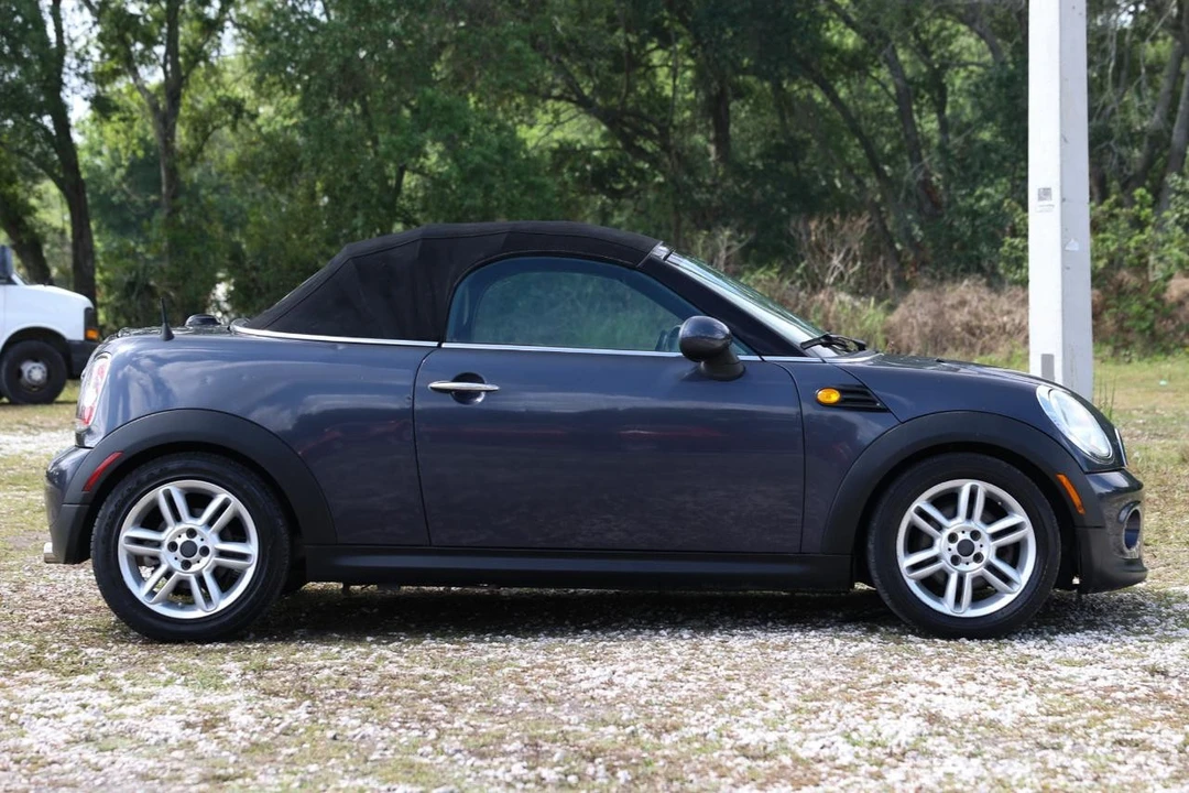 2013 Mini Coupe & Roadster - Image 13 of 21