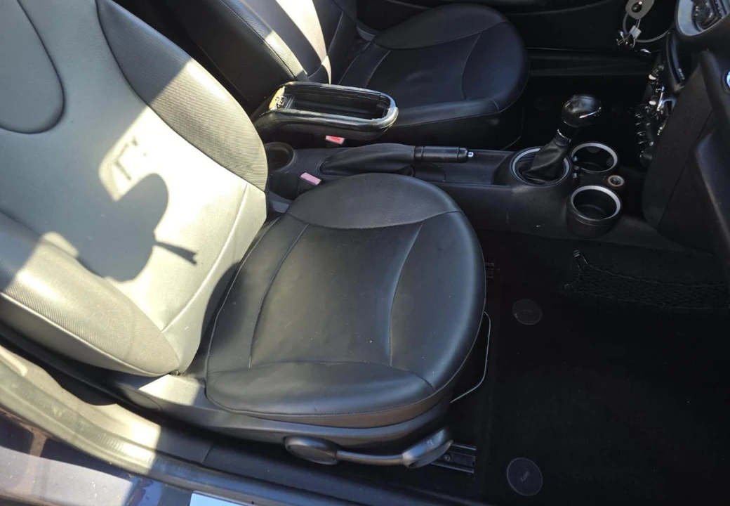 2013 Mini Coupe & Roadster - Image 11 of 16