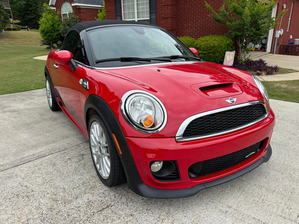 2013 Mini Coupe & Roadster - Image 15 of 31