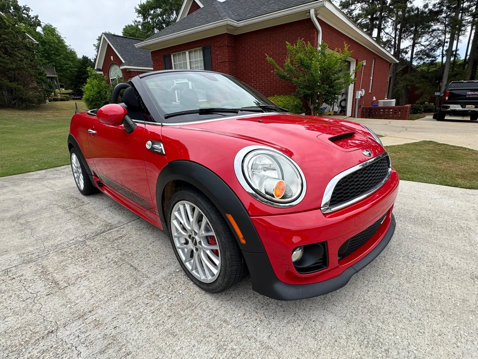 2013 Mini Coupe & Roadster - Image 14 of 31