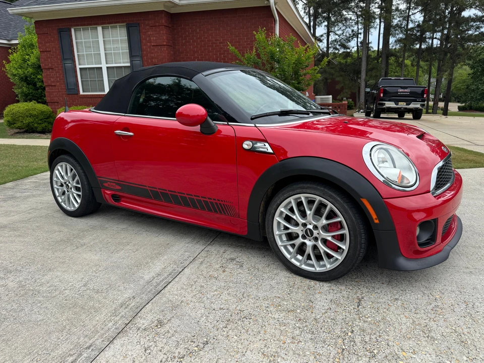 2013 Mini Coupe & Roadster - Image 24 of 31