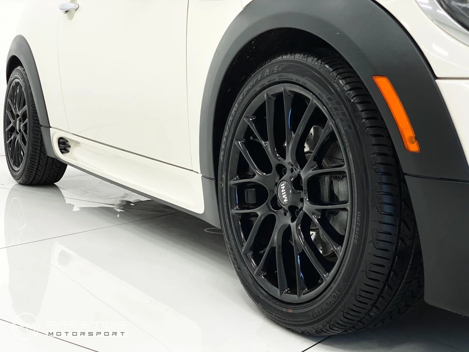 2013 Mini Coupe & Roadster - Image 13 of 31