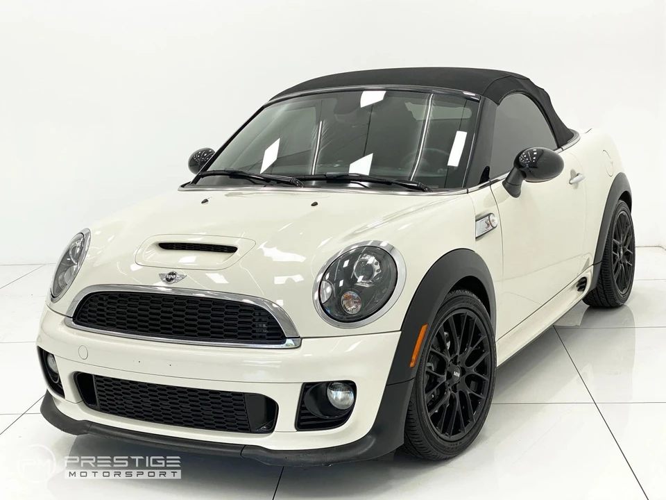 2013 Mini Coupe & Roadster - Image 3 of 31