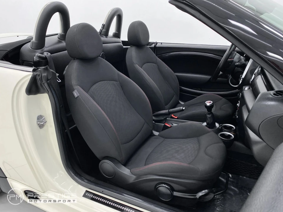 2013 Mini Coupe & Roadster - Image 16 of 31