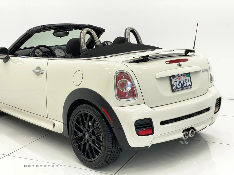 2013 Mini Coupe & Roadster - Image 10 of 31
