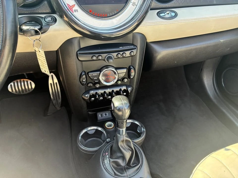 2013 Mini Coupe & Roadster - Image 11 of 14