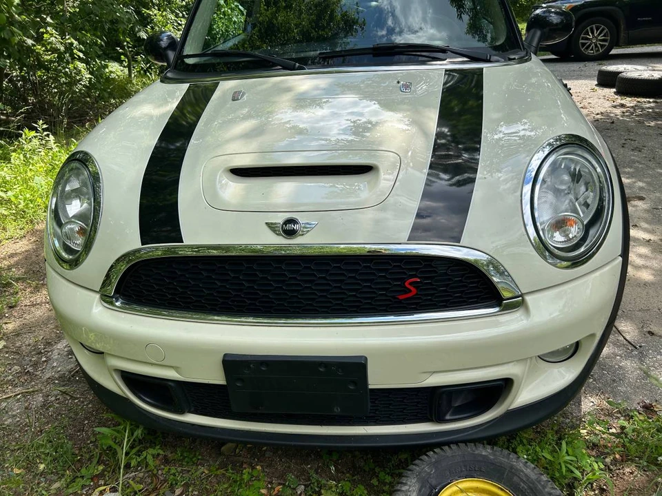2013 Mini Coupe & Roadster - Image 7 of 12
