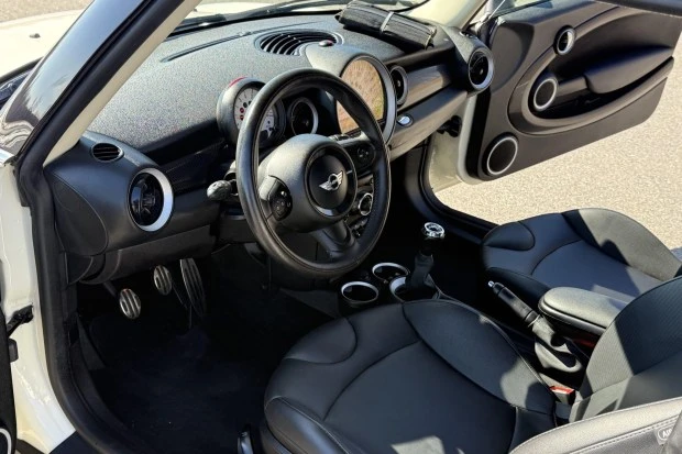 2013 Mini Mini 2nd Gen - Image 5 of 7