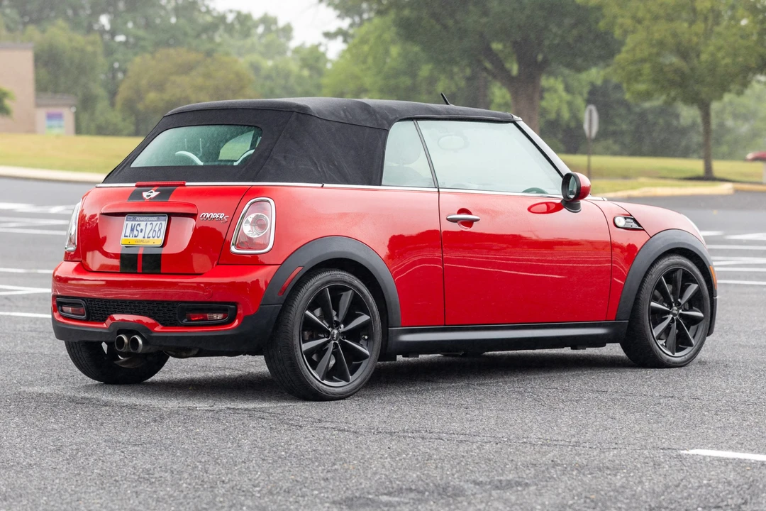 2013 Mini Coupe & Roadster - Image 14 of 31