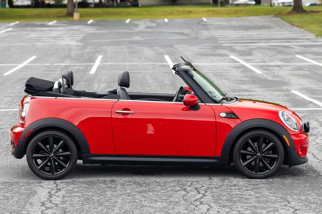 2013 Mini Coupe & Roadster - Image 5 of 31