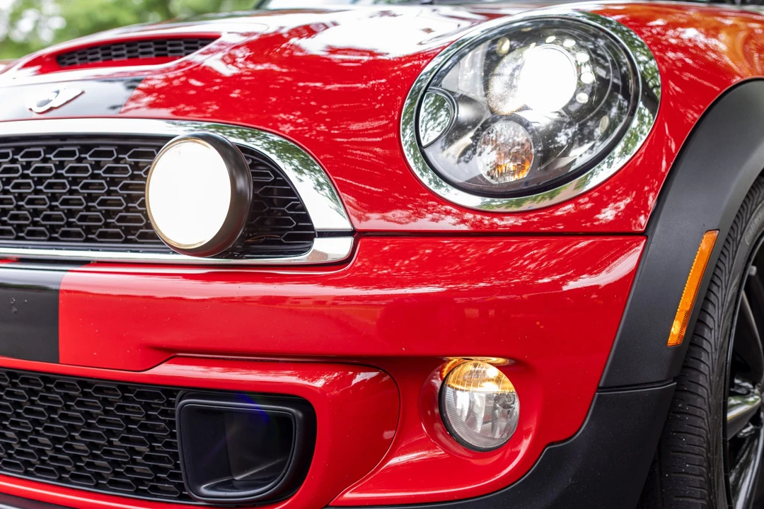 2013 Mini Coupe & Roadster - Image 20 of 31