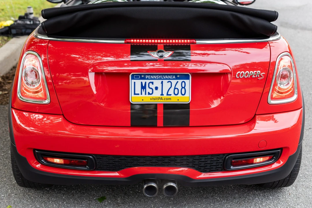 2013 Mini Coupe & Roadster - Image 21 of 31