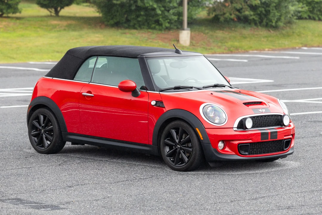 2013 Mini Coupe & Roadster - Image 12 of 31