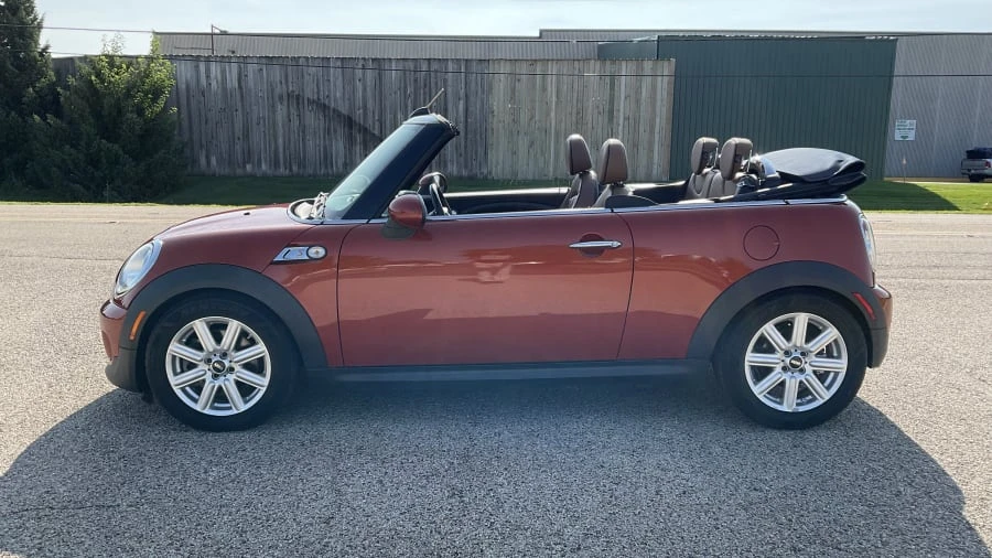 2013 Mini Coupe & Roadster - Image 2 of 12
