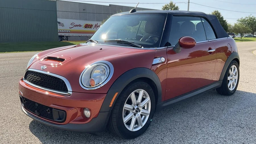 2013 Mini Coupe & Roadster - Image 4 of 12