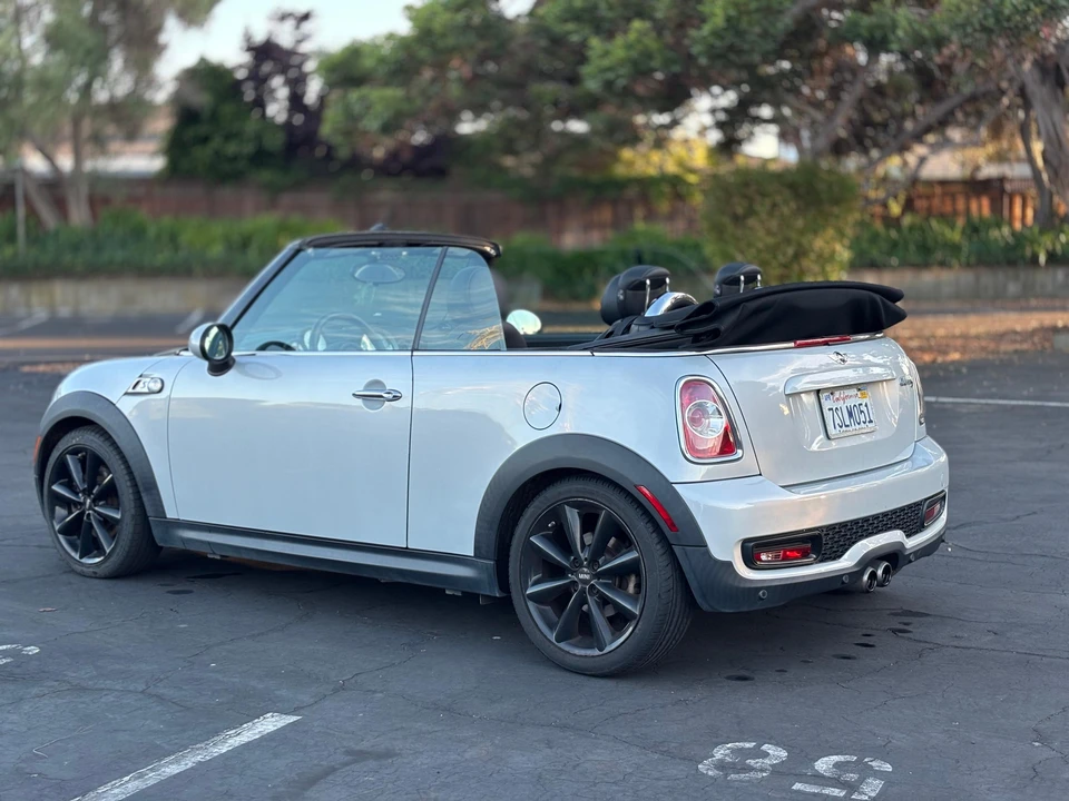 2013 Mini Mini 2nd Gen - Image 12 of 31