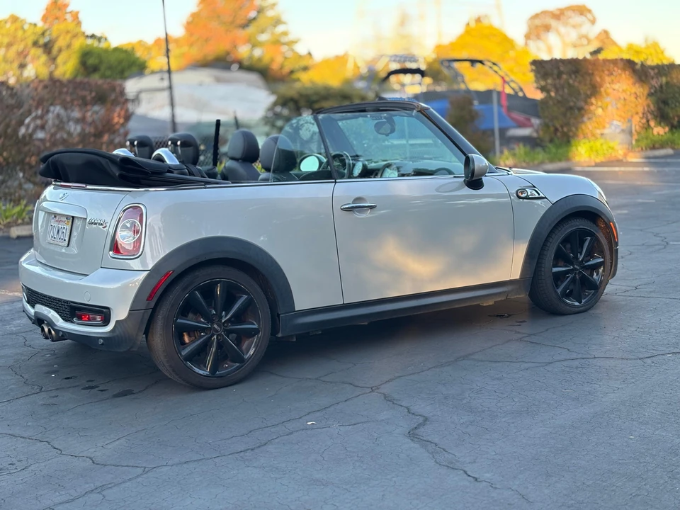 2013 Mini Mini 2nd Gen - Image 18 of 31