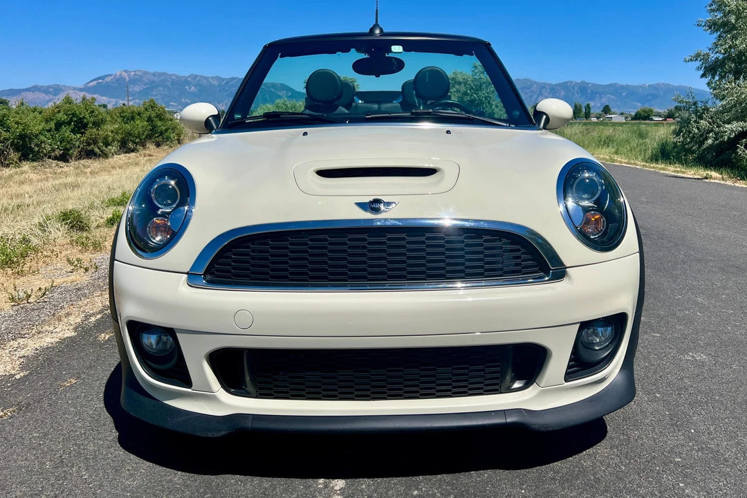2013 Mini Mini 2nd Gen - Image 2 of 31