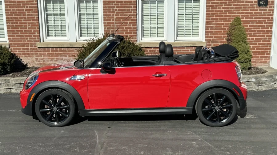 2013 Mini Coupe & Roadster - Image 2 of 12