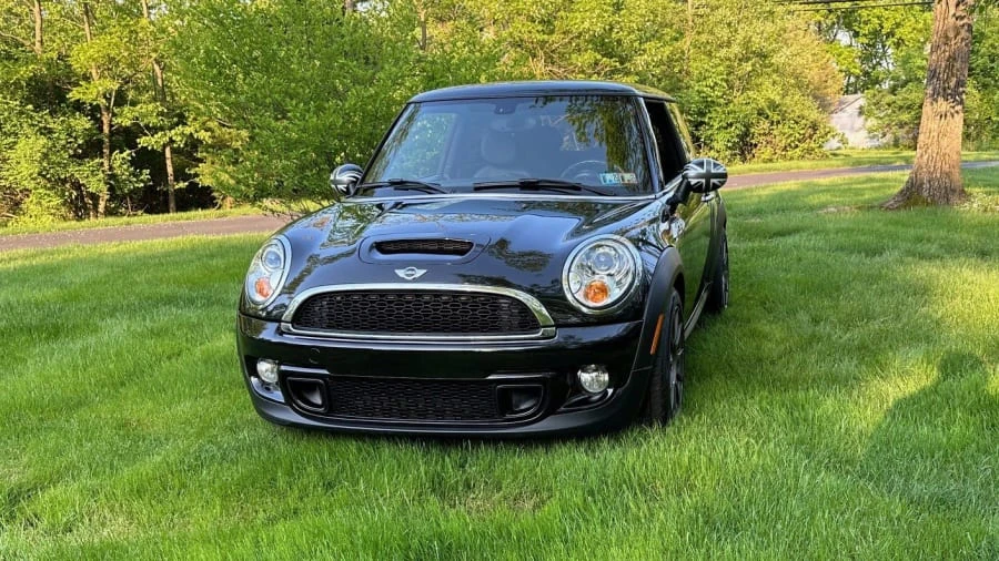 2013 Mini Coupe & Roadster - Image 5 of 10