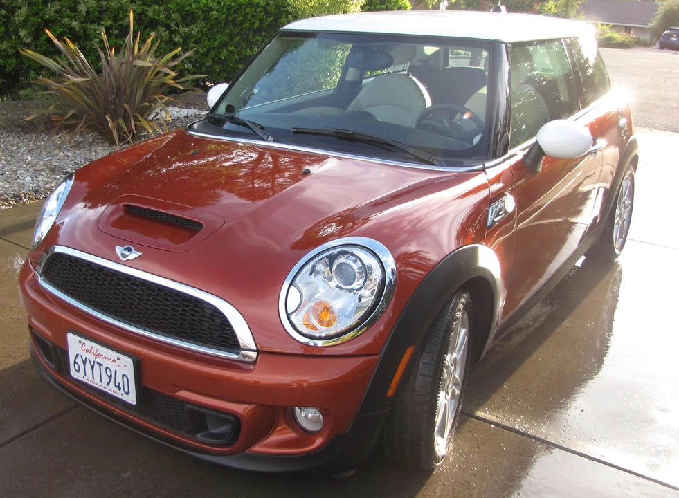 2013 Mini Mini 2nd Gen - Image 7 of 31